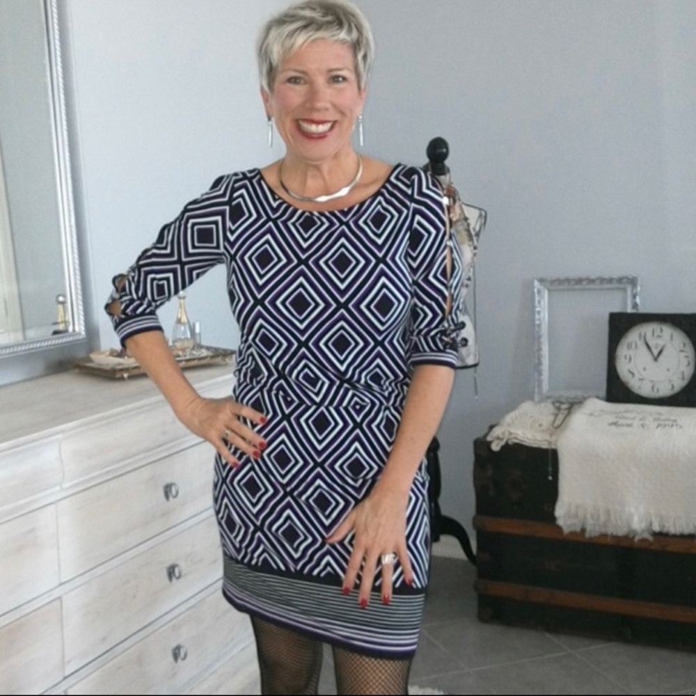 EUC White House Black Market dress